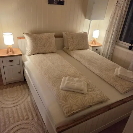 Holiday home Auroraheim