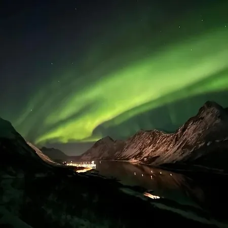 Auroraheim Gryllefjord